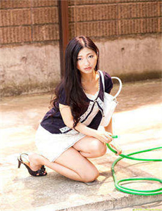 《小芳的故事》
