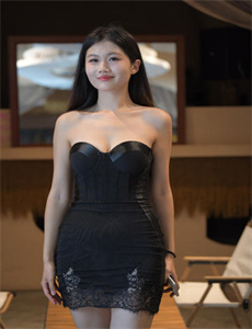 《外星人爬行动物遗产》